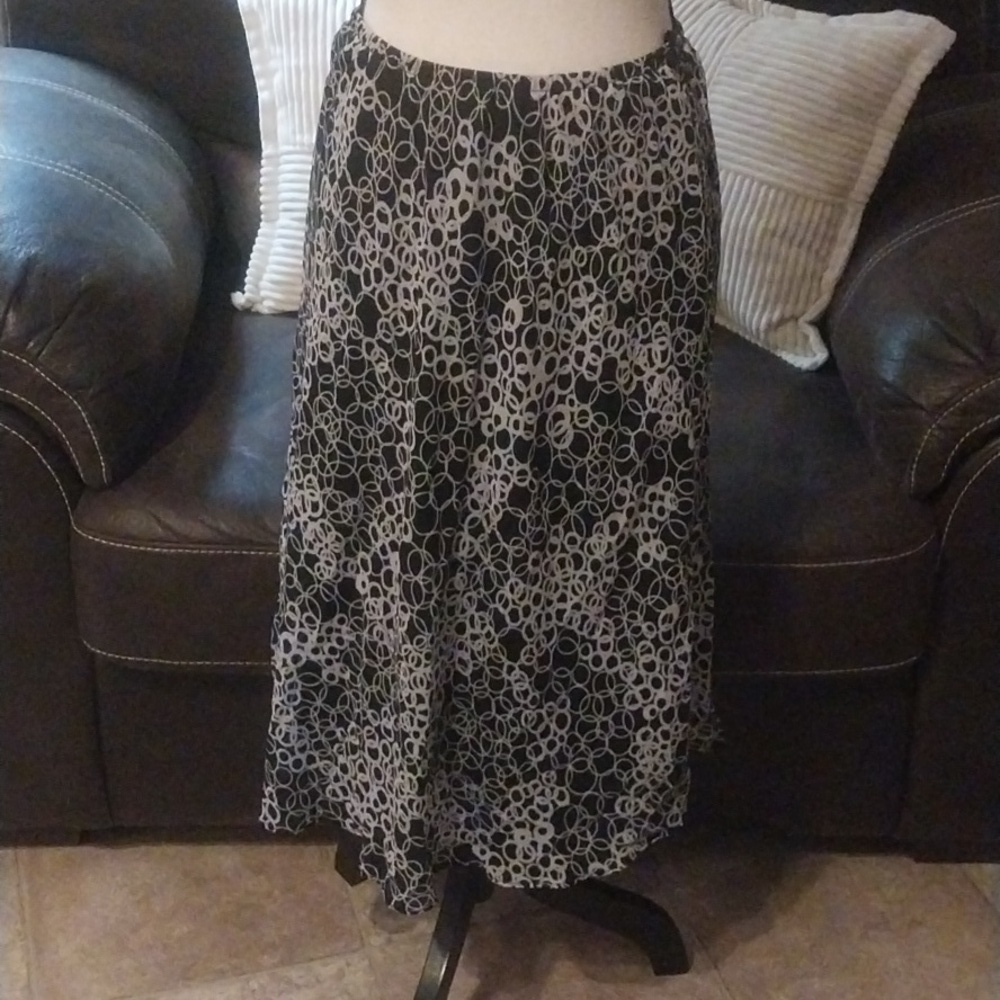 Karin Stevens Navy Feminine Flowy Dress Skirt Size 8 Midi Print Lined  Size 8